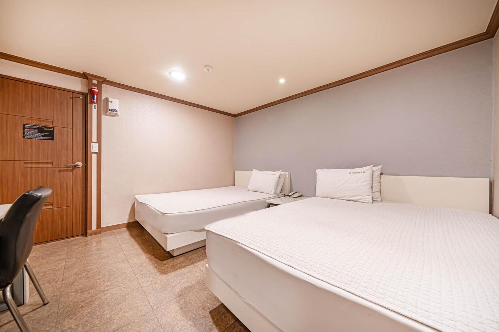 Top Motel Busan Exterior photo