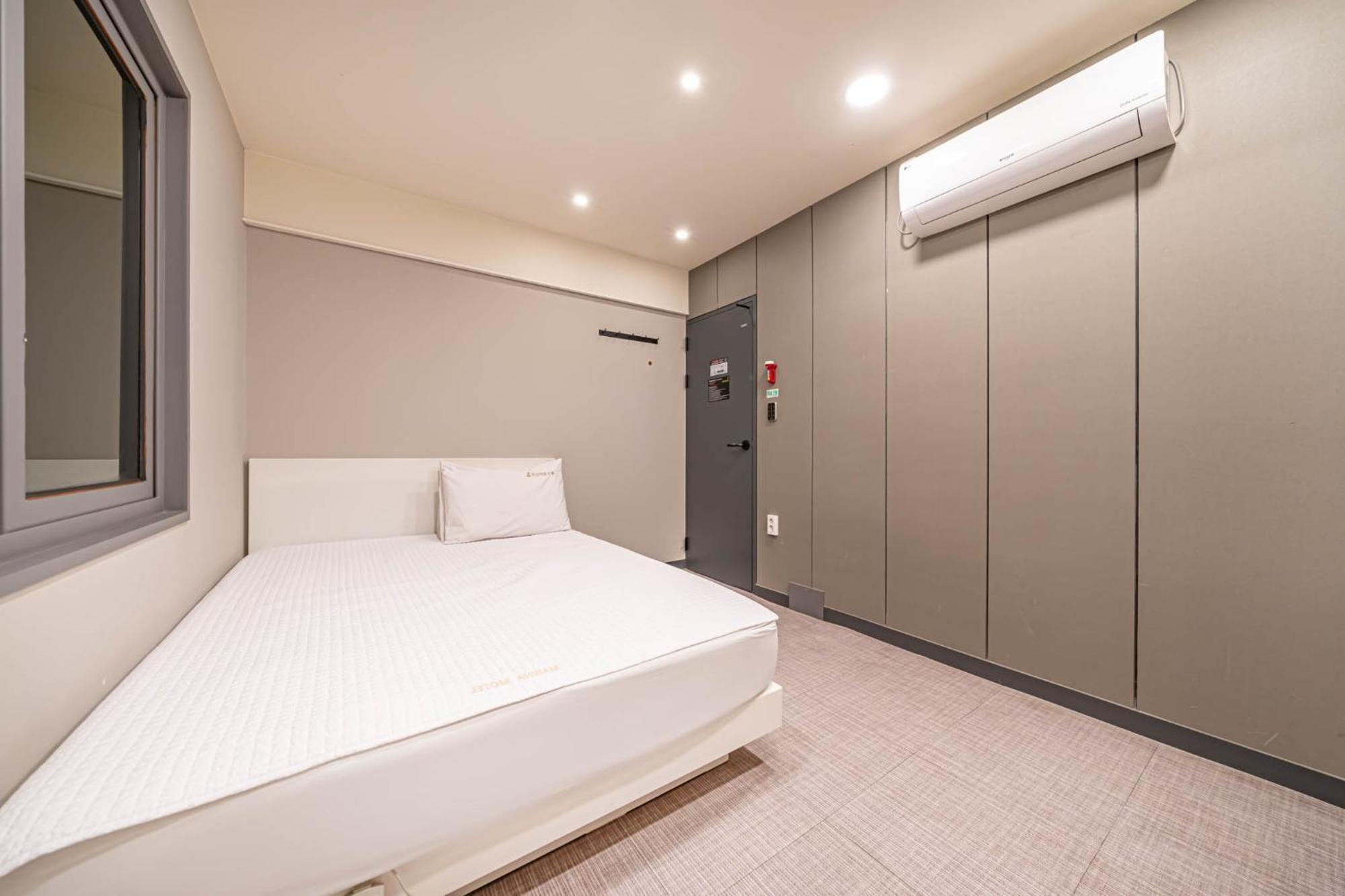 Top Motel Busan Exterior photo