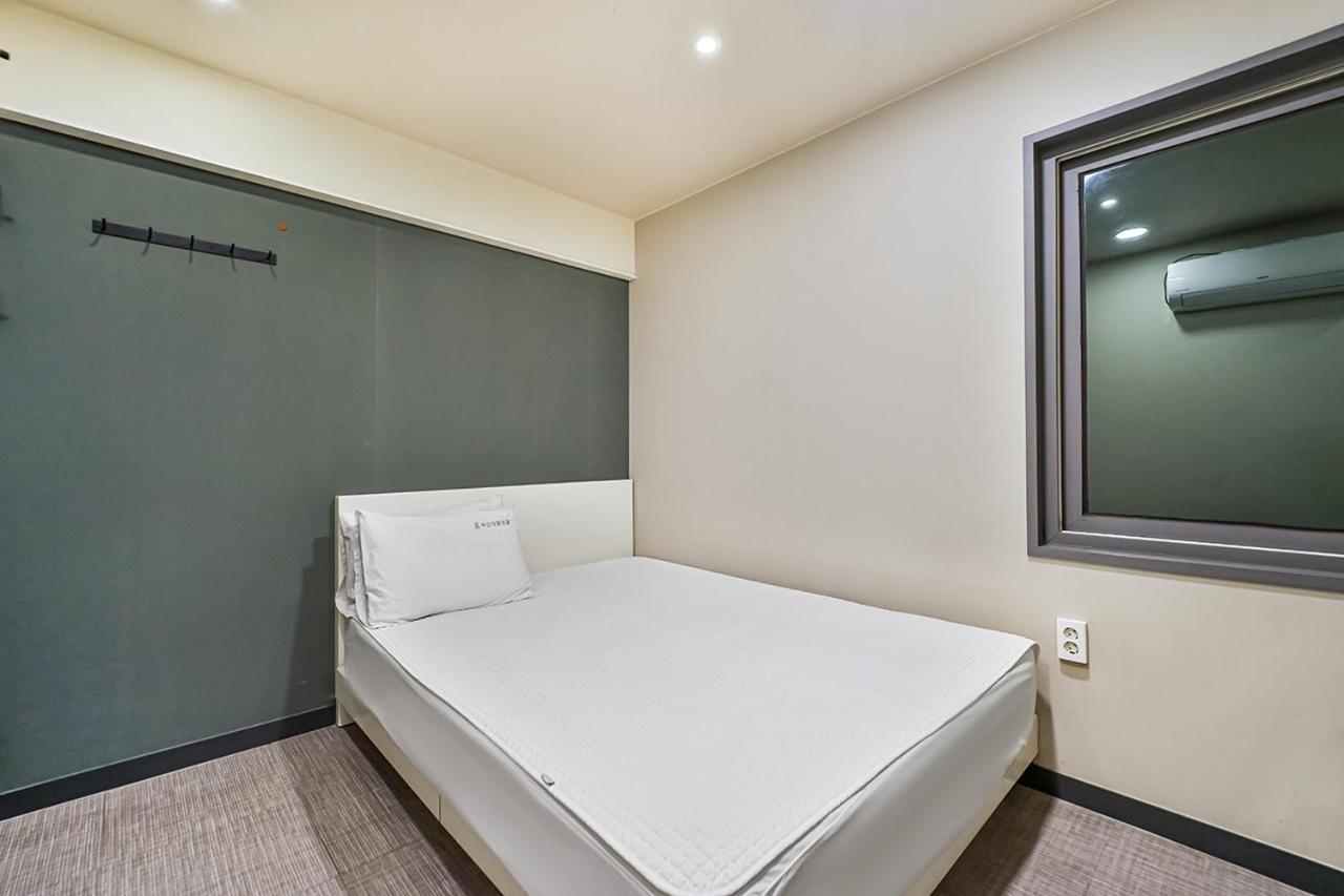 Top Motel Busan Exterior photo