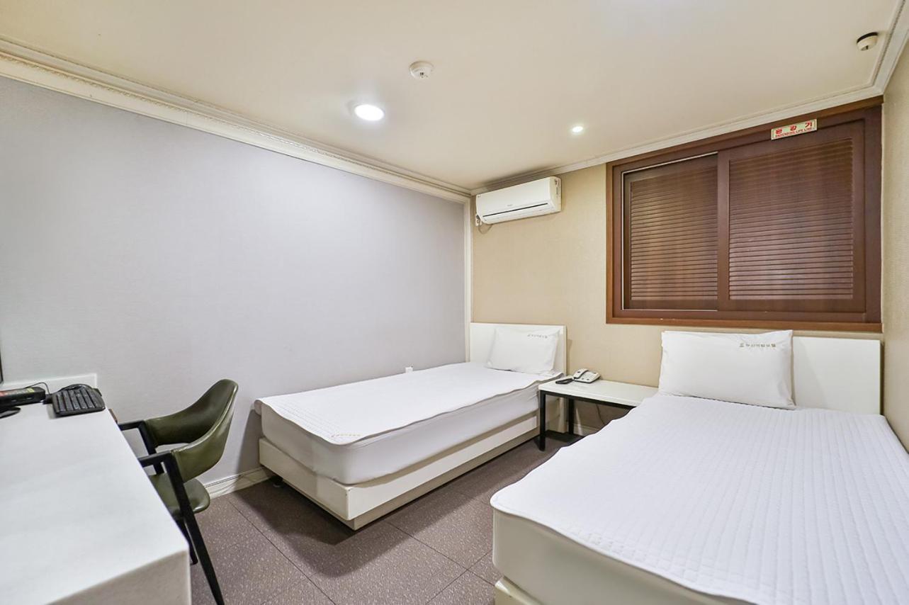 Top Motel Busan Exterior photo