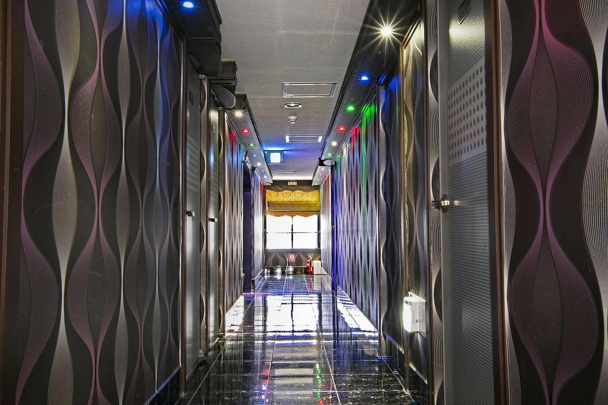 Top Motel Busan Exterior photo